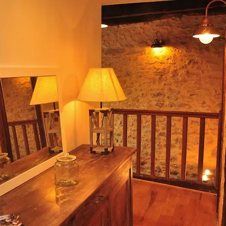 L'esprit Du Causse Couette-café 4*